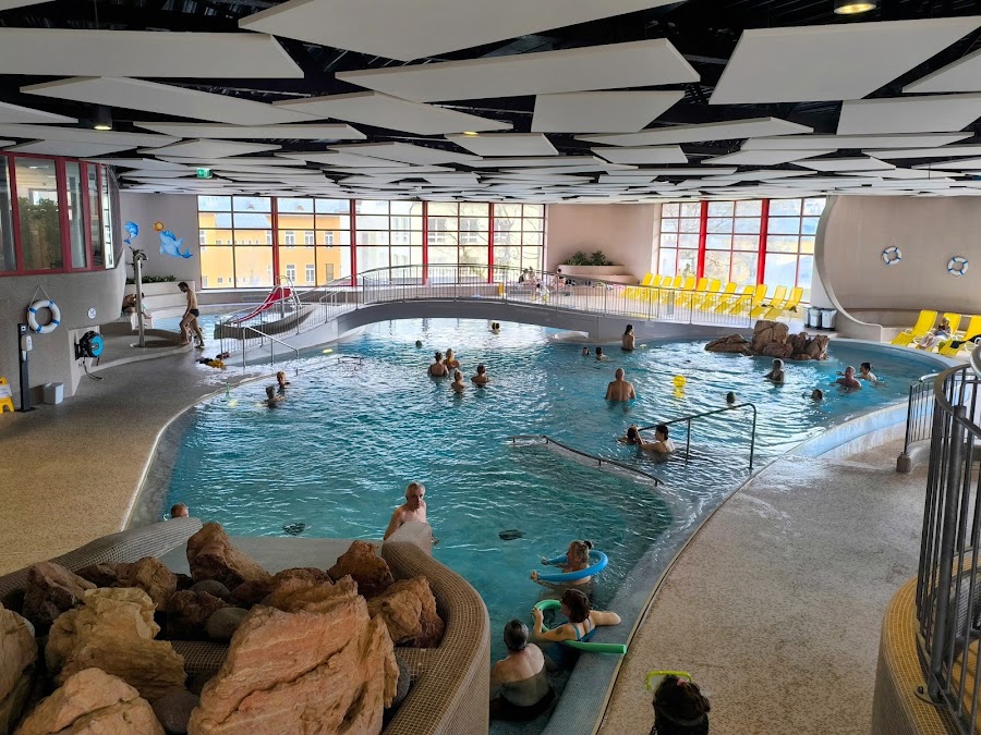 Hallenbad - Aquarena