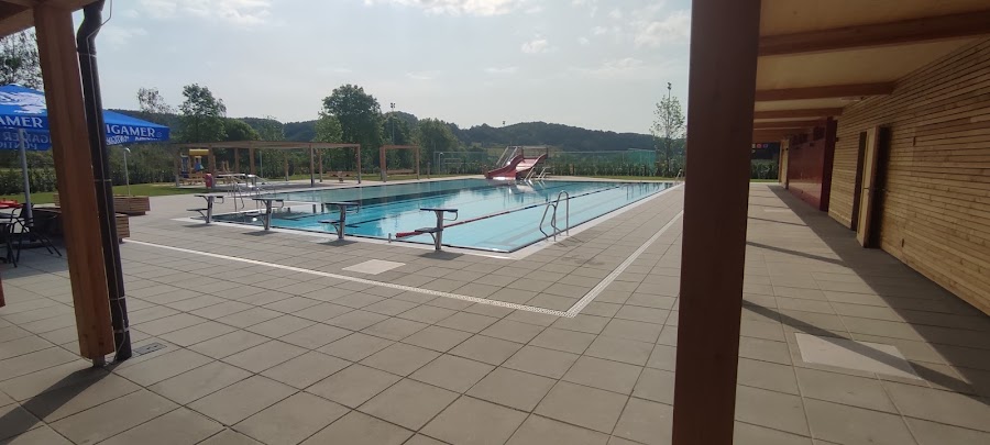 Familienbad Kirchbach