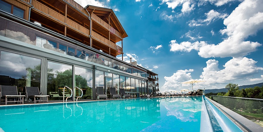 Infinity Pool