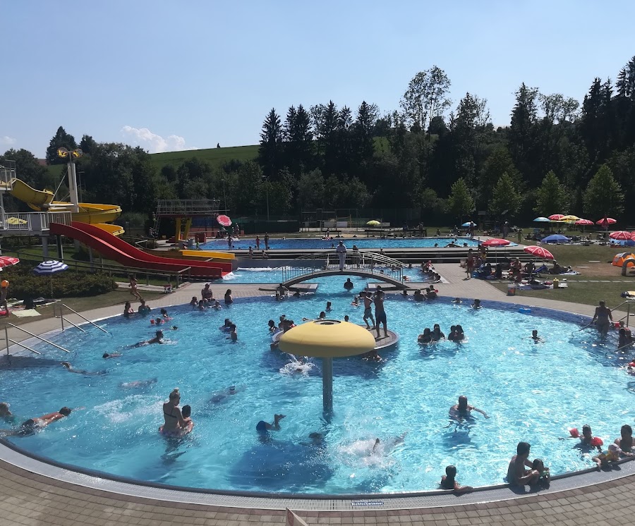 Sport- und Erlebnisbad Frankenmarkt
