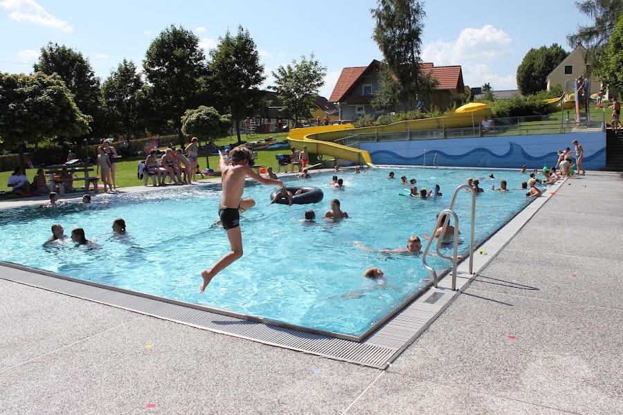 Freibad Stralleg