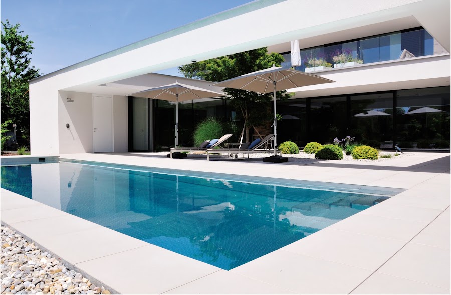 Julians Pool