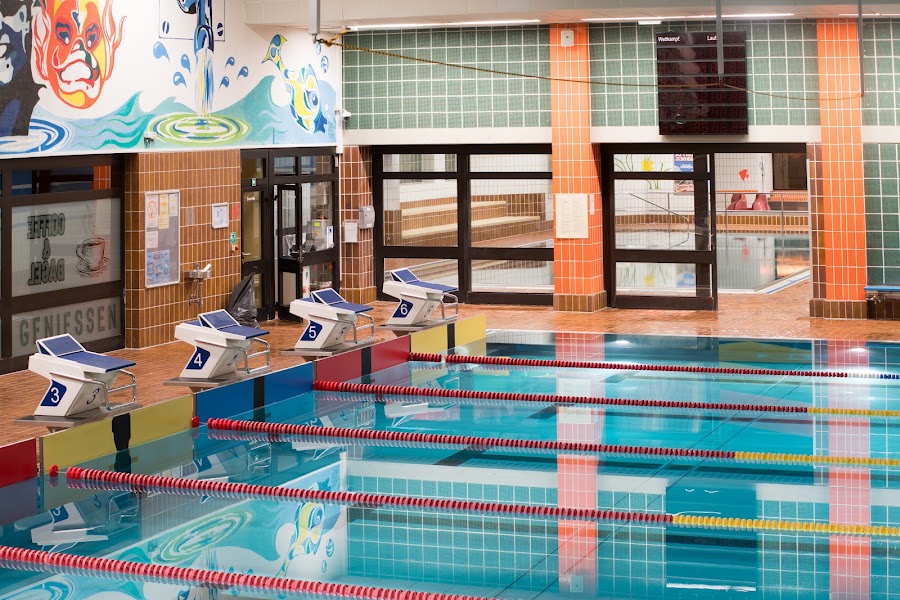 Hallenbad Höttinger Au