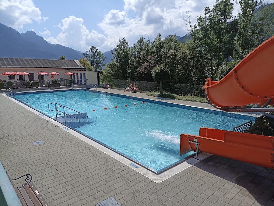 Freibad Hall